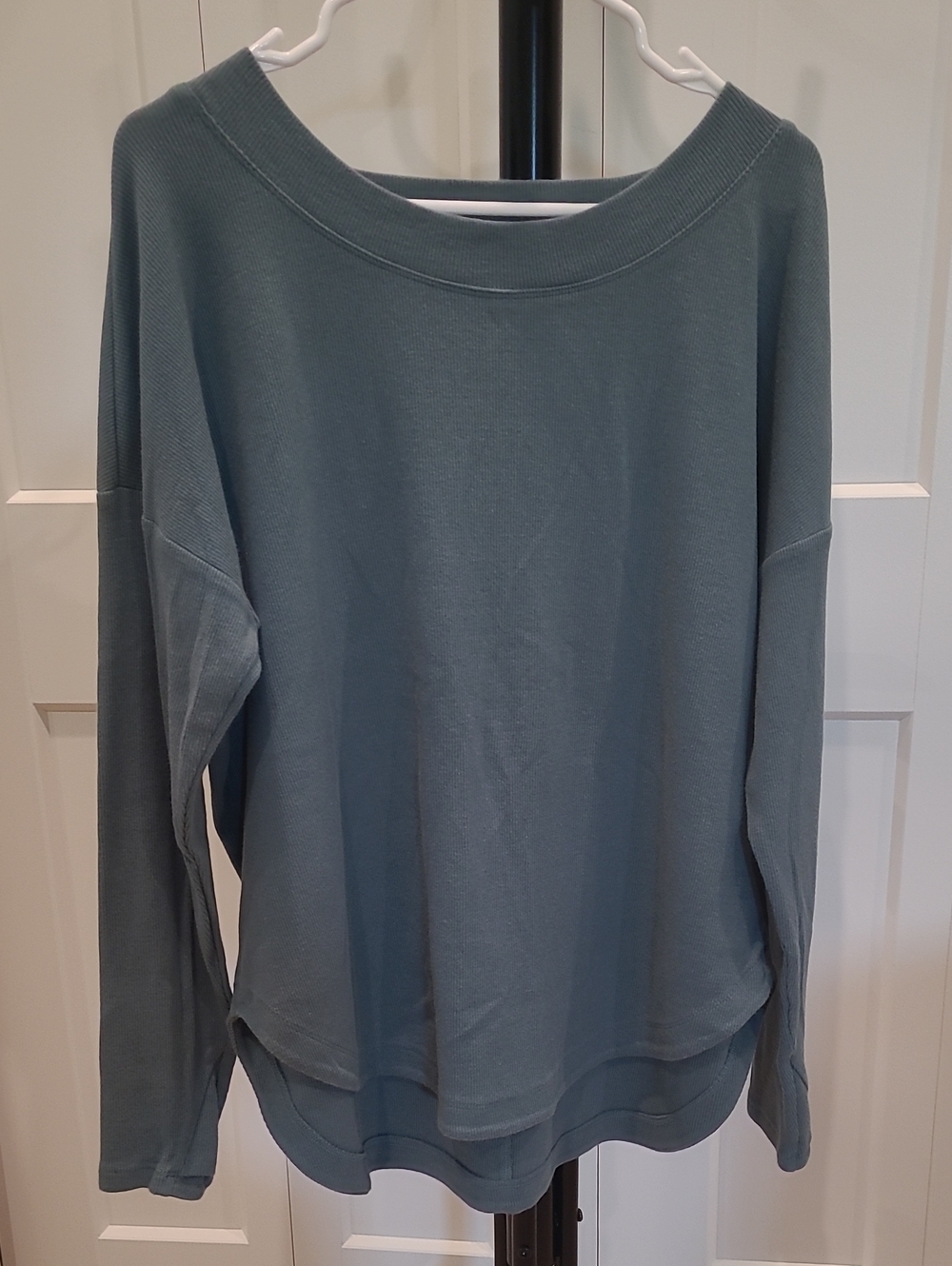 Athleta Scoop-Neck V-Back Long Sleeve Sweater In Muted Teal